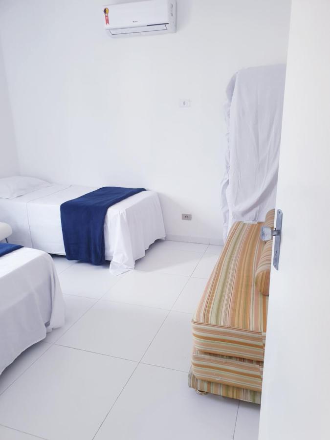과루자 Apartamento 400 Metros Praia Da Enseada 아파트 외부 사진